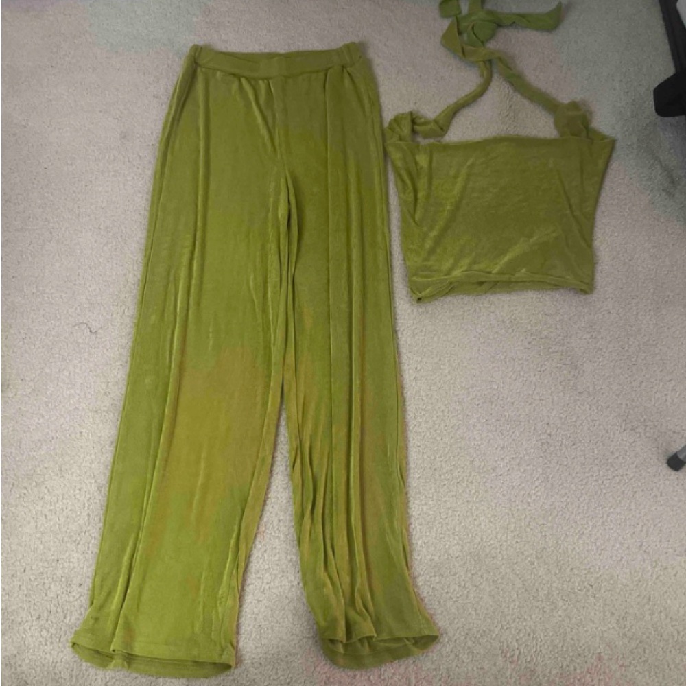 Two piecesSolid cropped halter top and wide leg pants